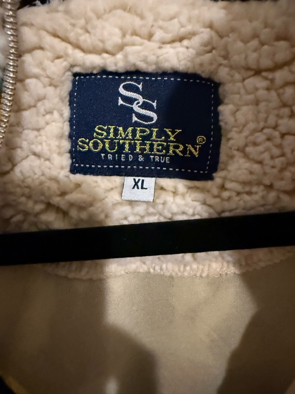 Simply Southern Sherpa - Picture 2 of 2